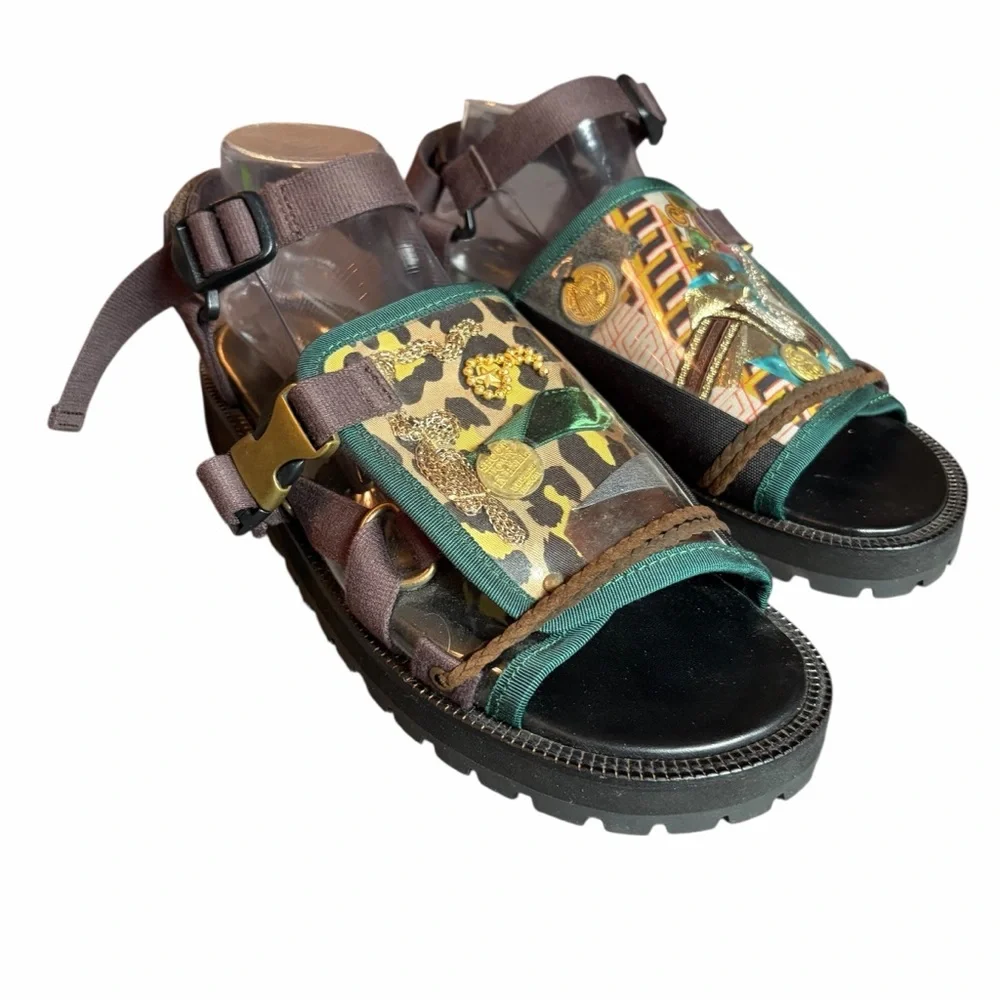NWOB JAPAN JAPANESE KOLOR BRAND SIZE 10.5 SANDALS VIBRAM